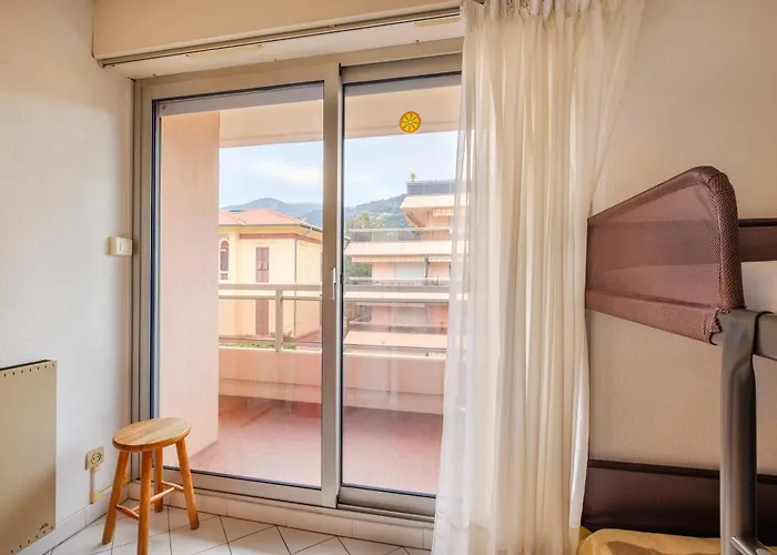 Riviera Anemone * Roccabruna